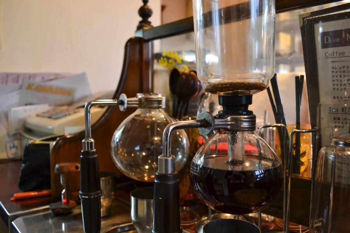 純喫茶特集 COFFEE LOUNGE どんぐり