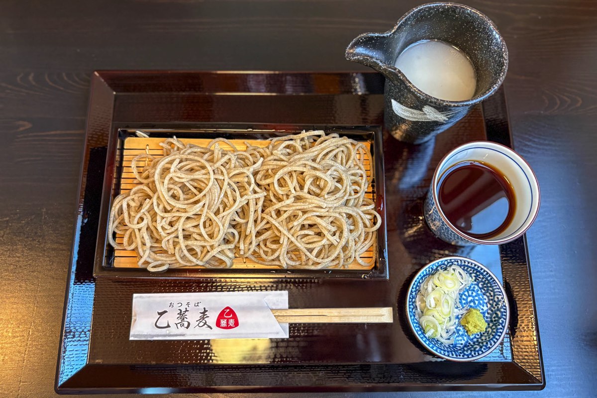 乙蕎麦 粗挽せいろ