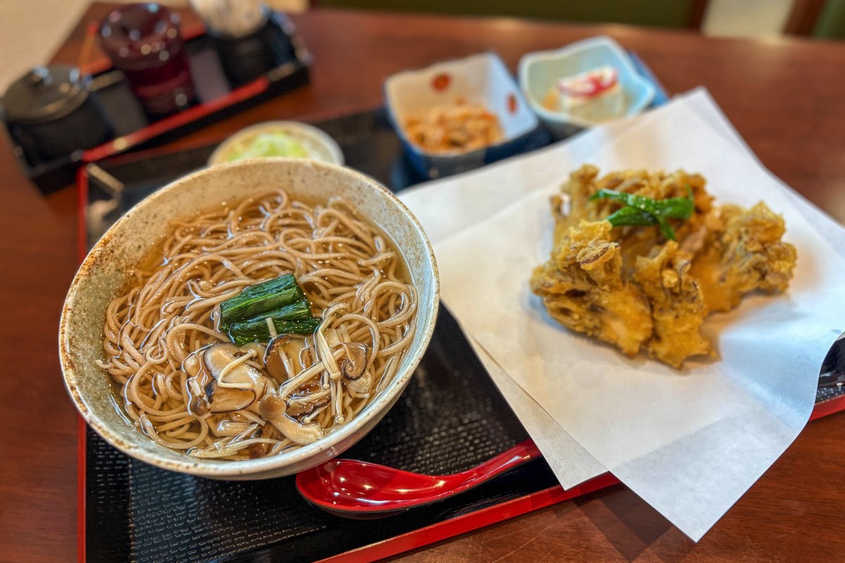 かぞくキッチン 手打ちそば楽