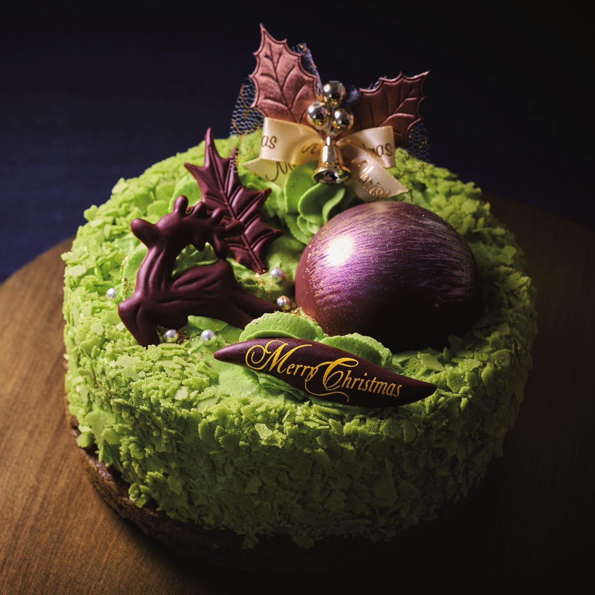 シャトレーゼ Xmas ノエル・マッチャ ～宇治抹茶と香ばしサブレの重なり～