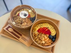 【breezy treats / 甲府市】ヘアサロンが手がける“食べる美容ケア”アサイーボウル専門店2025年11月1日オープン