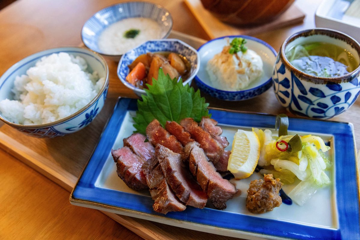 仙台牛たんと炊きたて土鍋ご飯 たん平