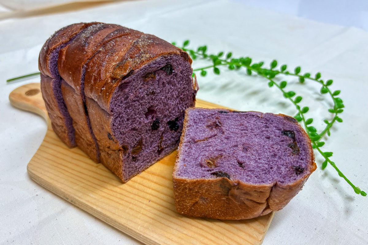 ぶどう畑のパン屋さん hana panda