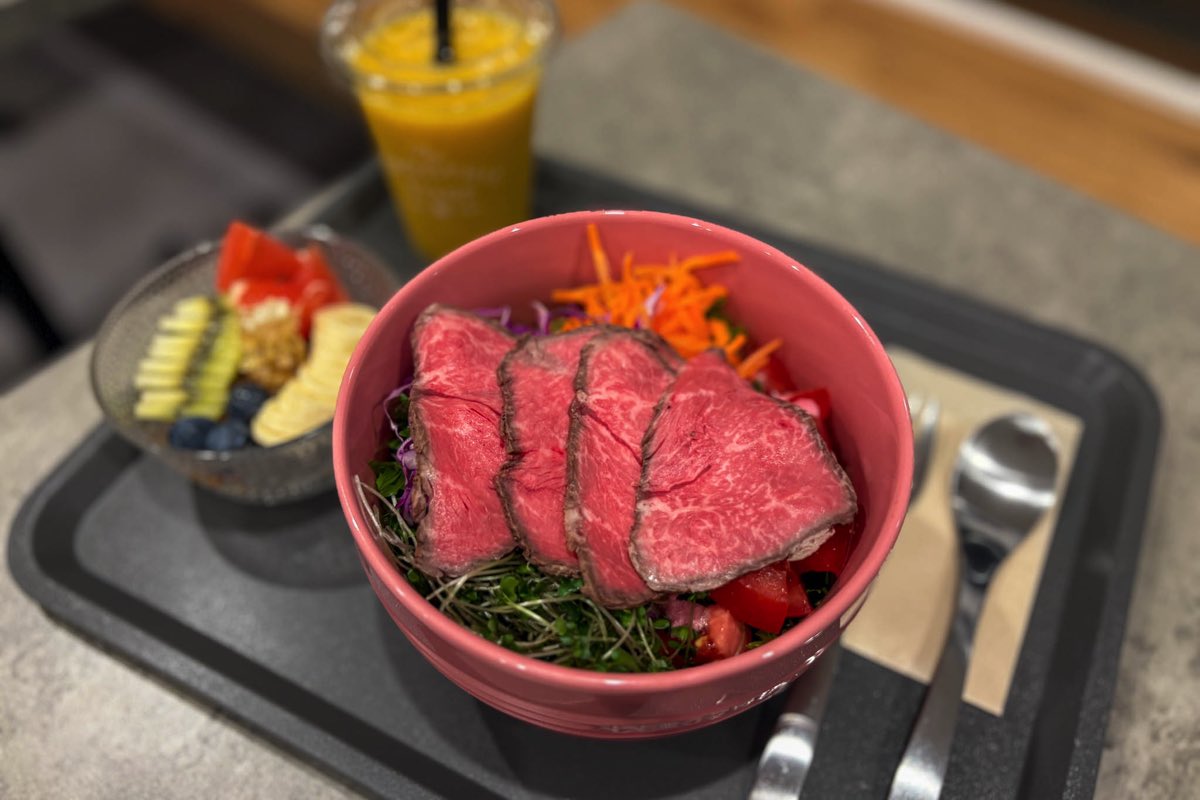 Bloom Bowl サラダボウルとナチュラルデザート専門店