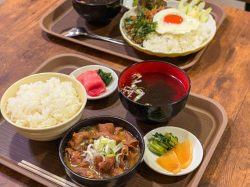 【BQ食堂 / 甲府市】昼は定食、夜は居酒屋として楽しめるアットホームなお店2025年11月4日オープン