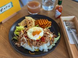 【湯村金精軒Café / 甲府市】特製タコライスにキーマカレー！カフェごはんメニュー2025年11月7日スタート