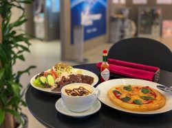 【Vent CAFE / 甲府駅前】ヴァンフォーレ甲府公式カフェが甲府駅前に！試合観戦しながら食事やお茶を2025年11月21日オープン