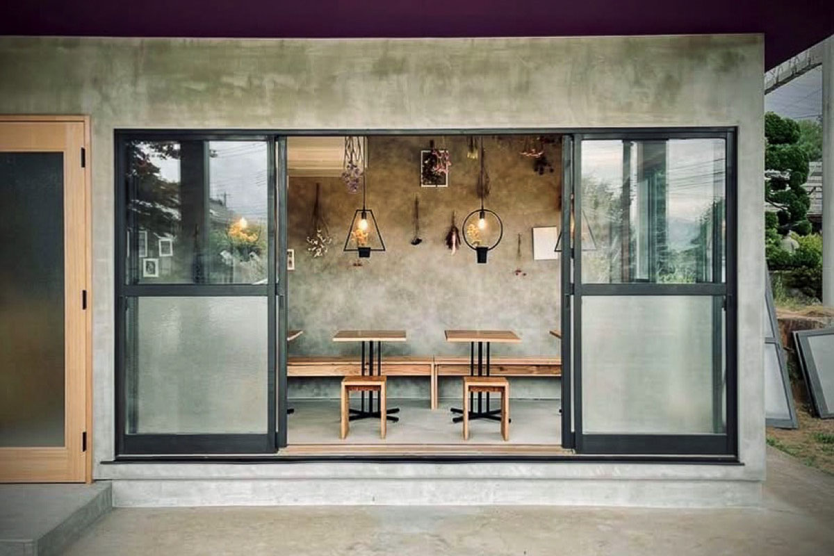 Cafe Belle Raisin 外観