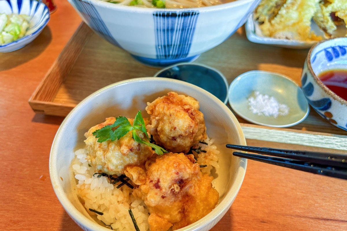 手打ちうどん 虎と草