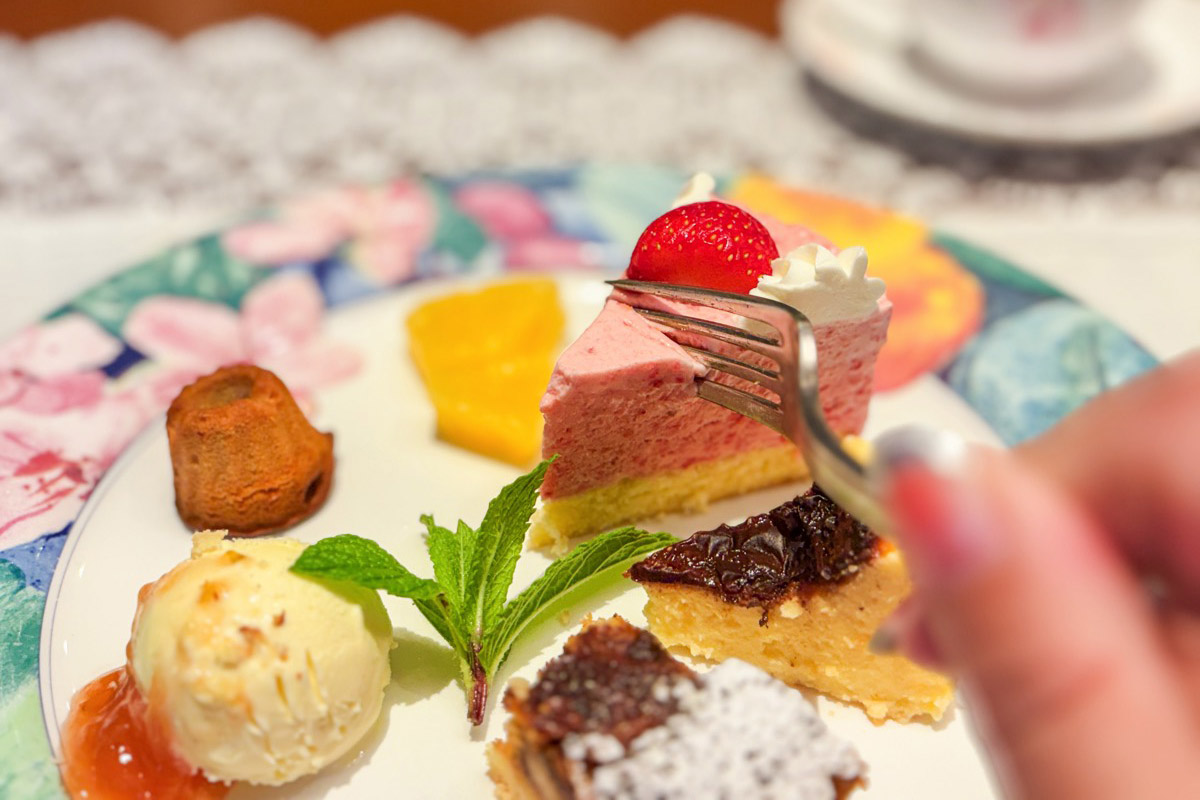 レストラン＆パティスリー ボンマルシェ