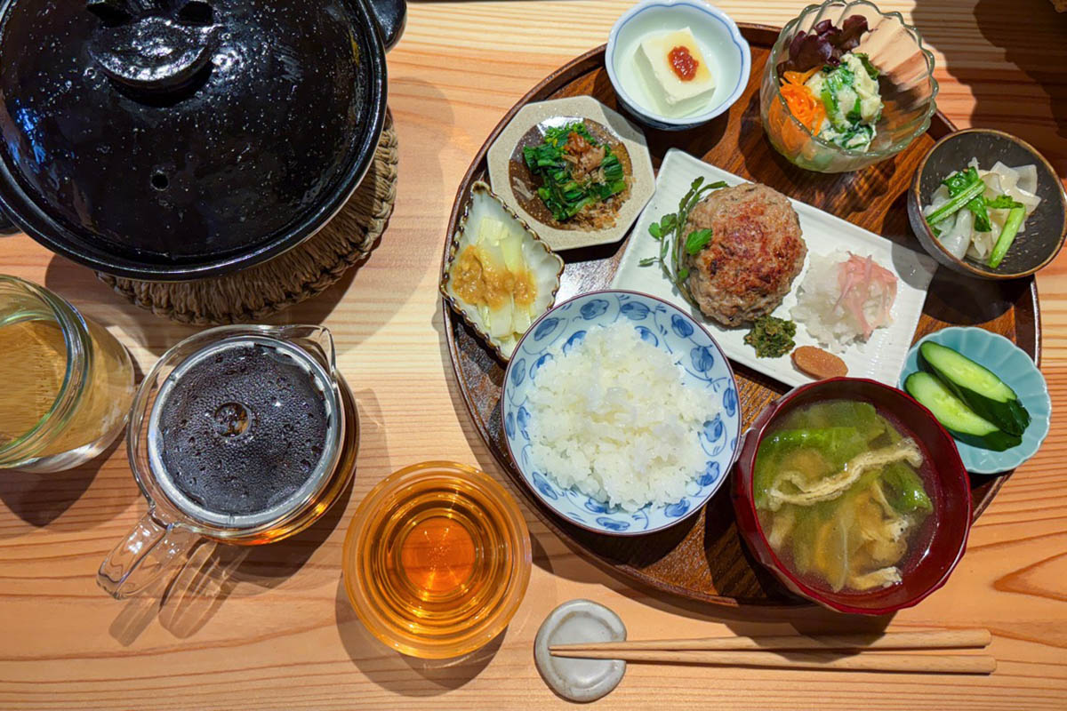 仲沢商店のまいにち食堂