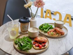 【YOGI山梨甲府 / 甲府市】ベーグルサンドが新メニューに登場！ミニサイズのグリークヨーグルトも2026年4月21日からスタート