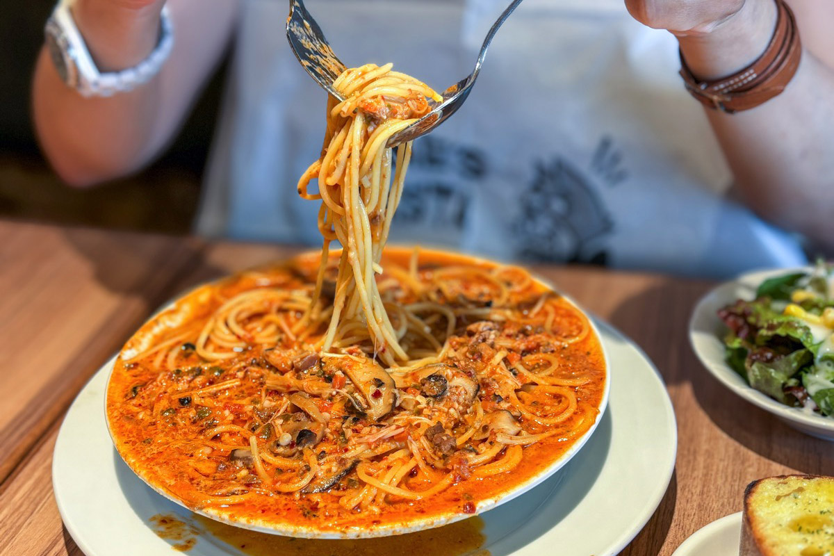 HOME'S PASTA