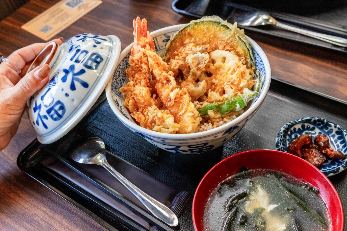 HAOSTAY Kitchen