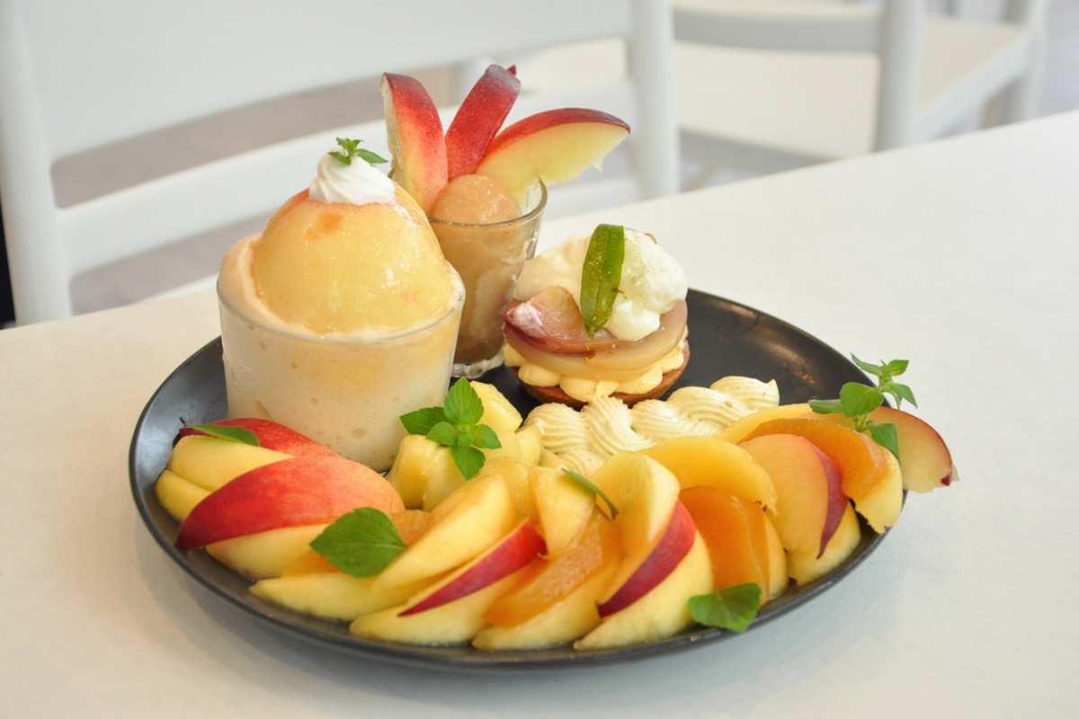 Museum café Sweets lab 葡萄屋kofu